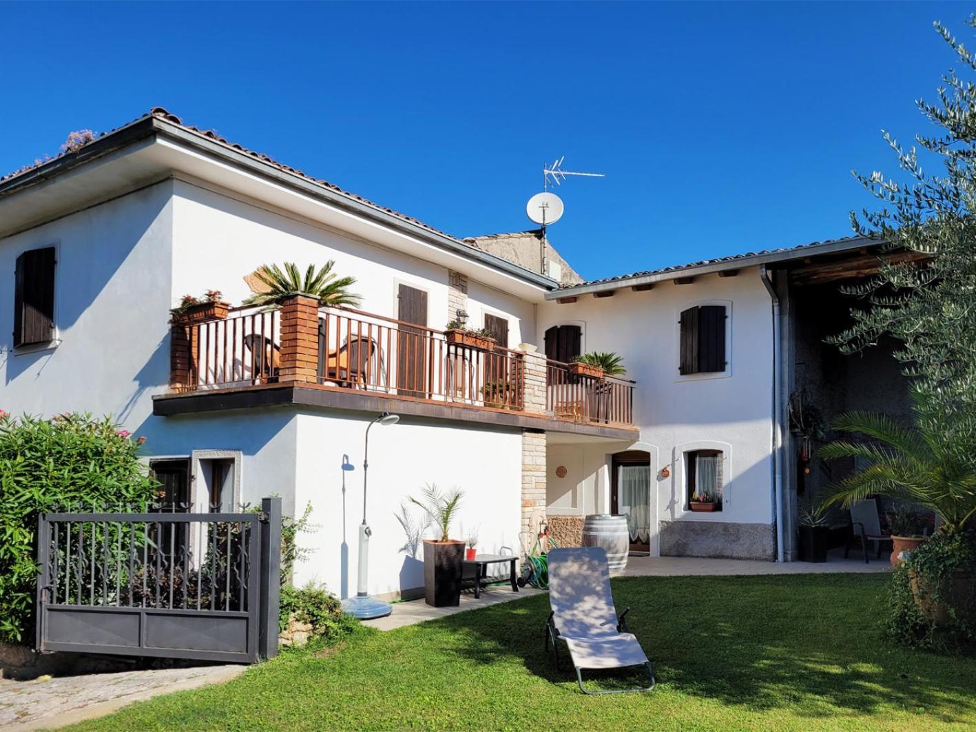 Villa Casa Rustica Con Giardino Caprino Veronese Esterno foto